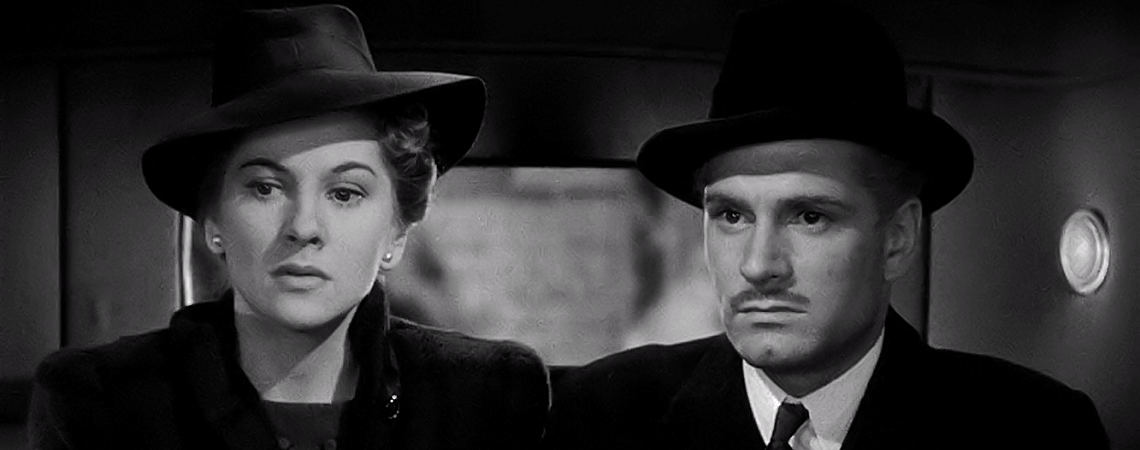 Joan Fontaine, Laurence Olivier | "Rebecca" (1940)