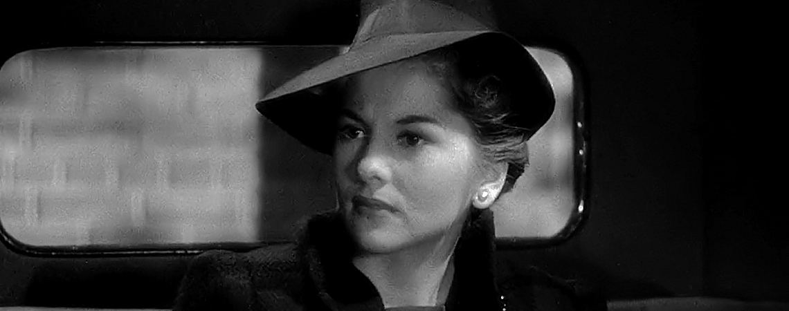 Joan Fontaine | "Rebecca" (1940)
