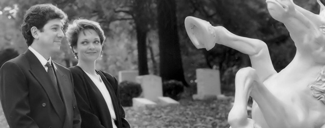 Peter Riegert, Pamela Reed | "Passed Away" (1992) [d]