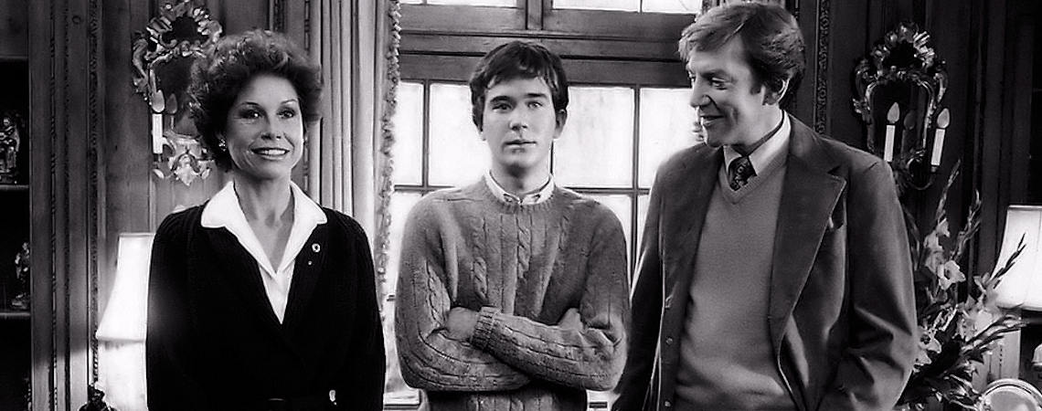 Mary Tyler Moore, Timothy Hutton, Donald Sutherland | "Ordinary People" (1980) *