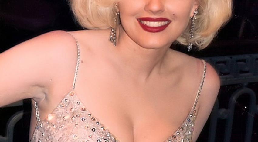Eve Gordon as Marilyn Monroe | "A Woman Named Jackie" - NBC (1991)
