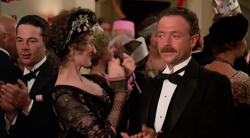 Meryl Streep, Michael Kitchen | "Out of Africa" (1985)
